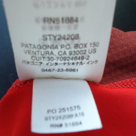 Pantagonia Women's Red Athleisure 1/4 Zip L/S Thumbhole Top Mesh Back Sz-M - Picture 16 of 16